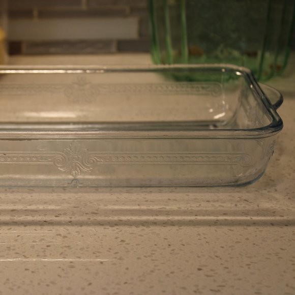 Fire King 10" Pan - Picture 2 of 3